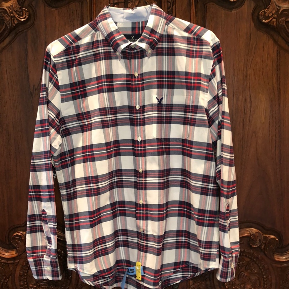 Men’s American Eagle Button Down Shirt